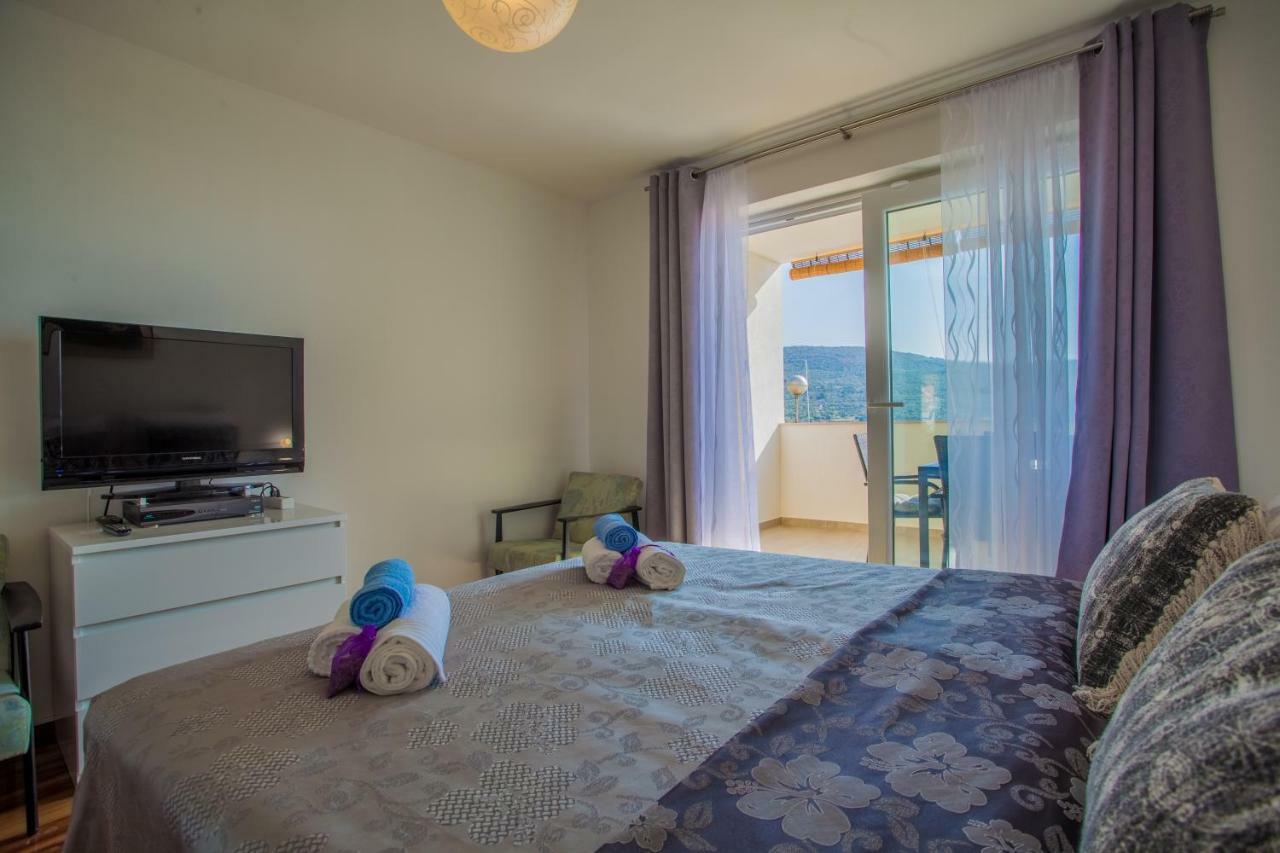 Apartment Sara - Cres Esterno foto